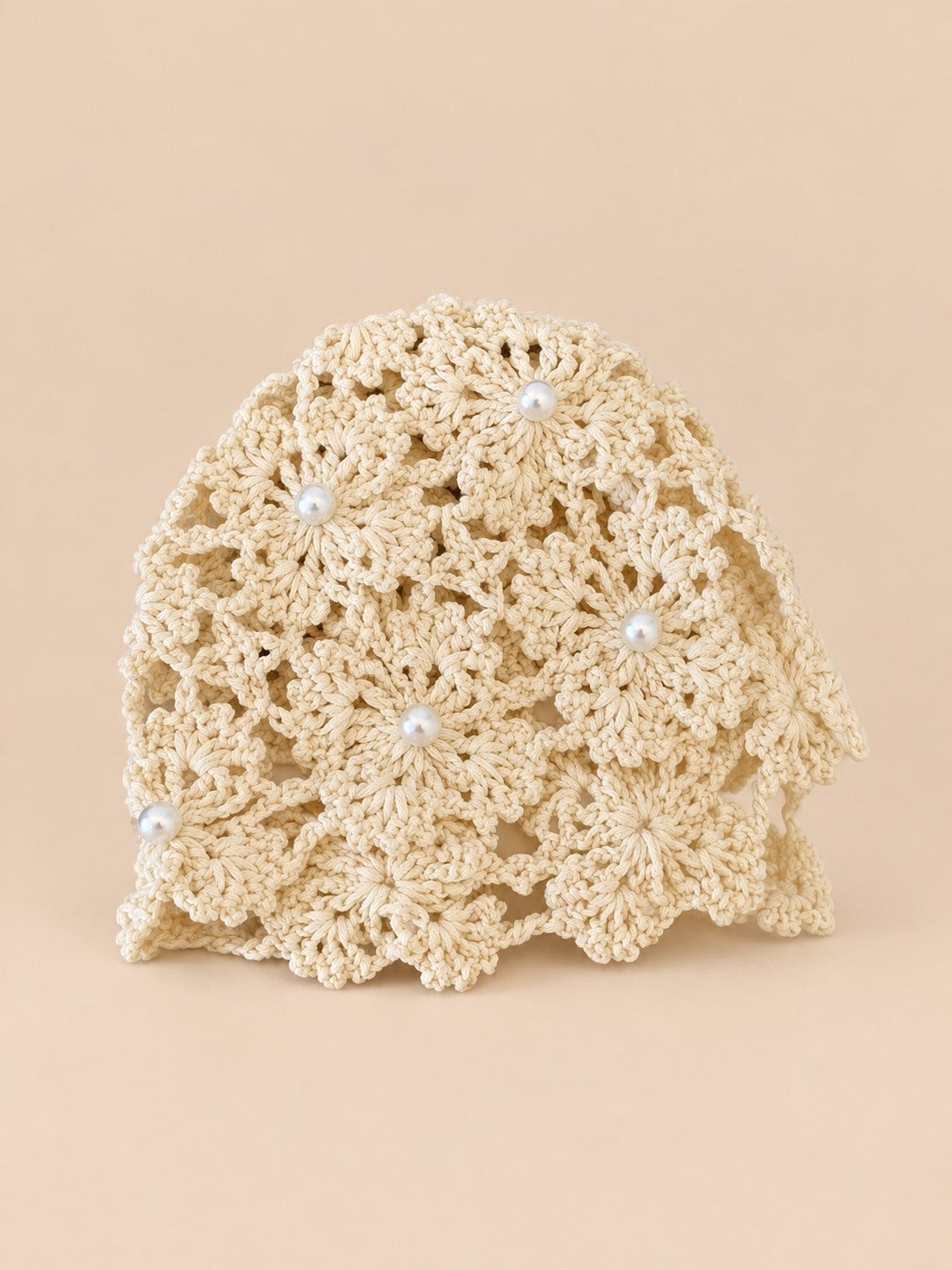 Bonnet au crochet ajouré à perles pour femme, coloris Beige, vue de face