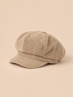 Gorra gavroche de ocho paneles, estilo boina vintage, color caqui, vista de tres cuartos