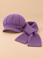 Conjunto de sombrero suave y bufanda de punto de mujer, color violeta, vista frontal