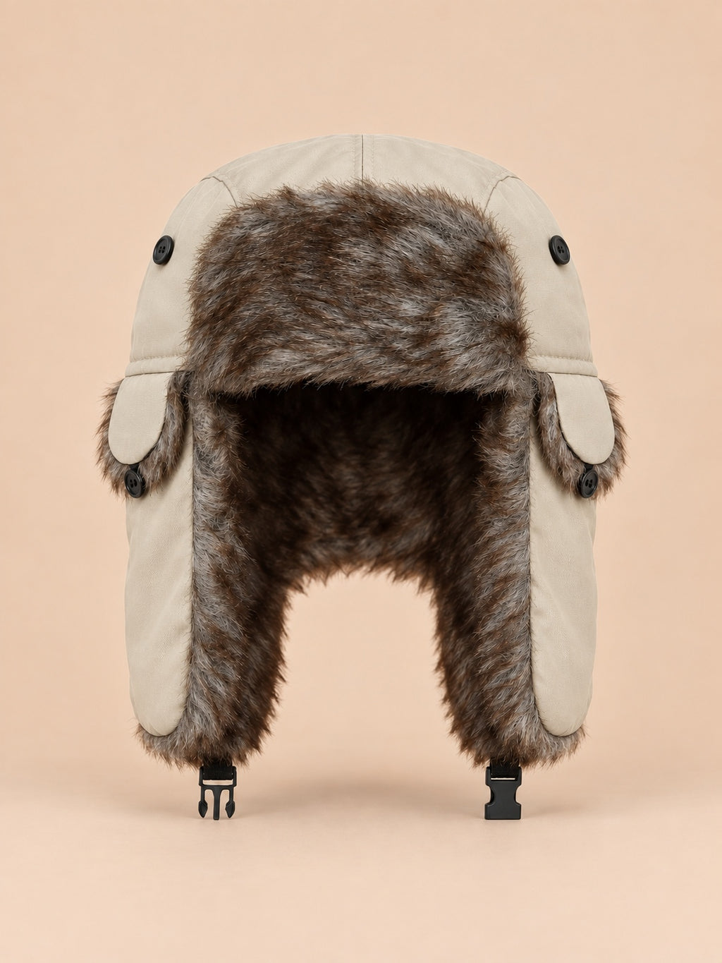 Chapka trappeur doublée fausse fourrure beige, vue de face.