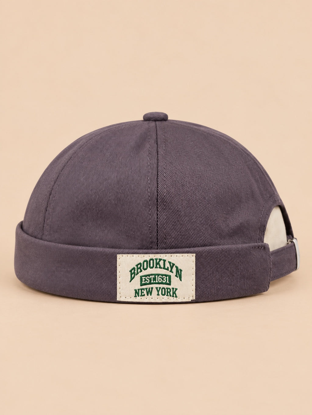Bonnet docker BROOKLYN1631 gris, vue de face, étiquette vintage.