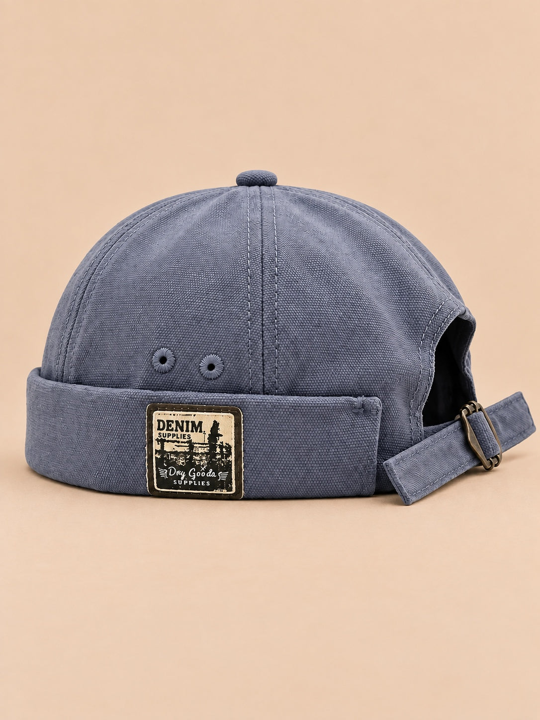 Bonnet docker réversible bleu, vue de face.