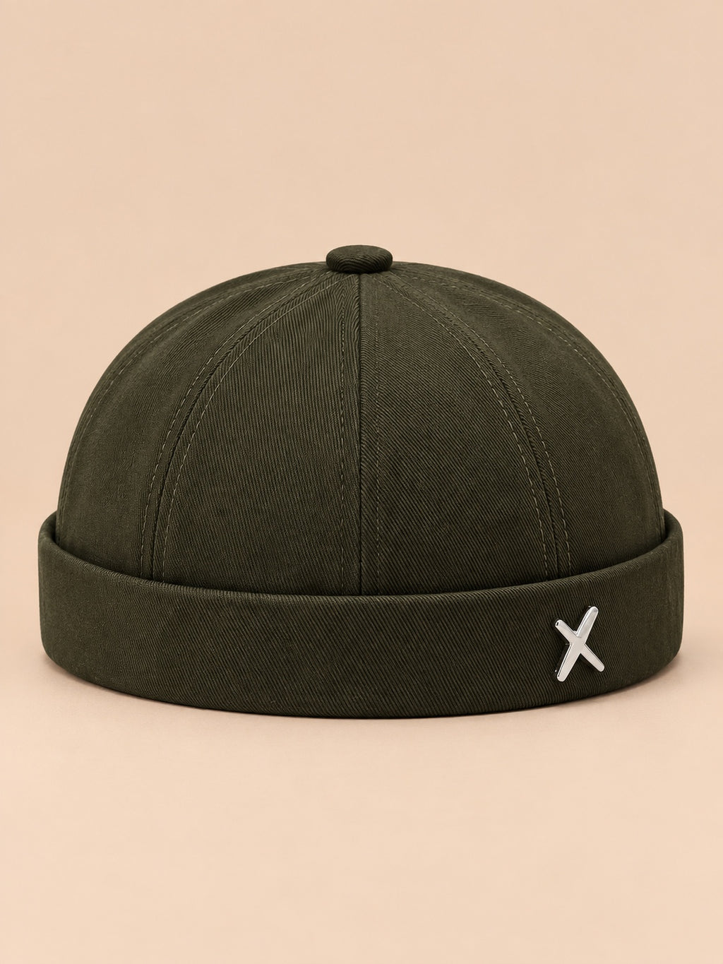 Bonnet docker vintage délavé vert armee, vue de face.