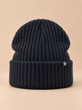 Bonnet homme bleu côtelé à revers avec étiquette étoile, vue de face
