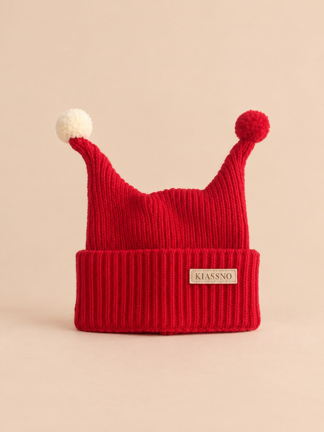 Bonnet enfant au tricot ou crochet, modèle Rouge, vue de face