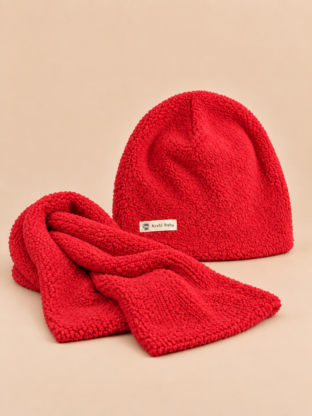 Bonnet et écharpe enfant en peluche, coloris rouge, vue de face.