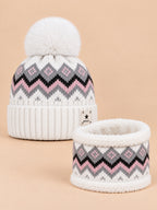 Conjunto de gorro y bufanda de peluche con orejeras, color blanco, RED ALLS, vista frontal