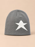 Gorro hip-hop vintage con estrella, estilo streetwear, colores gris y blanco, vista frontal