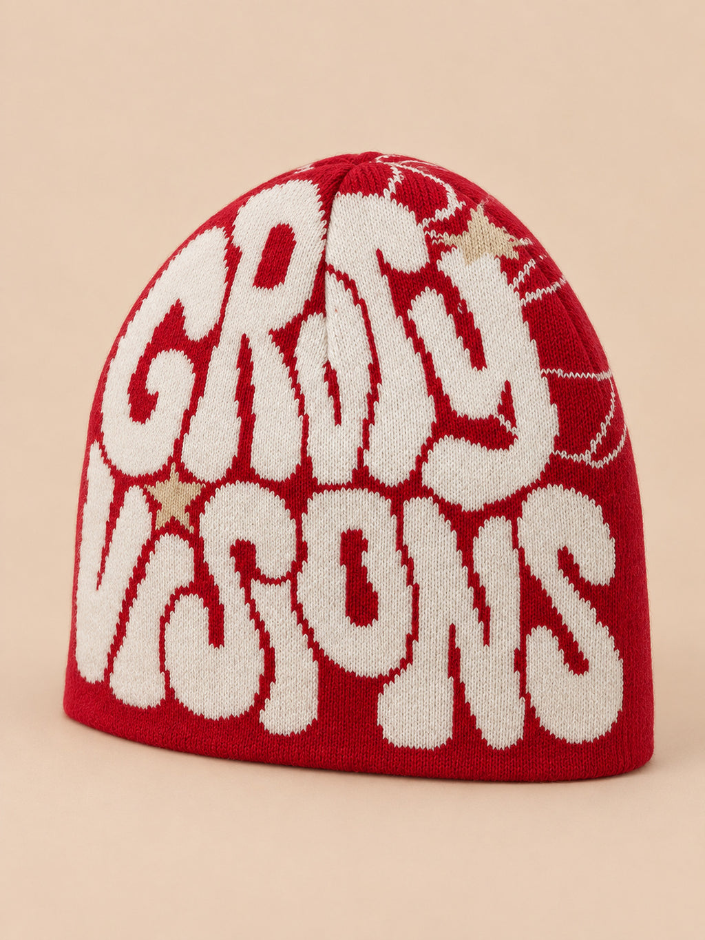 Gorro hip-hop de punto con letras, estilo streetwear, colores rojo y blanco, GRIND VISIONS, vista de tres cuartos