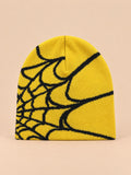 Gorro amarillo y negro con motivo de telaraña, modelo para todas las estaciones, fotografiado de frente