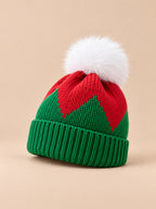 Bonnet de Noël femme torsadé modèle 1, vert et rouge, pompon blanc, vue de trois quarts