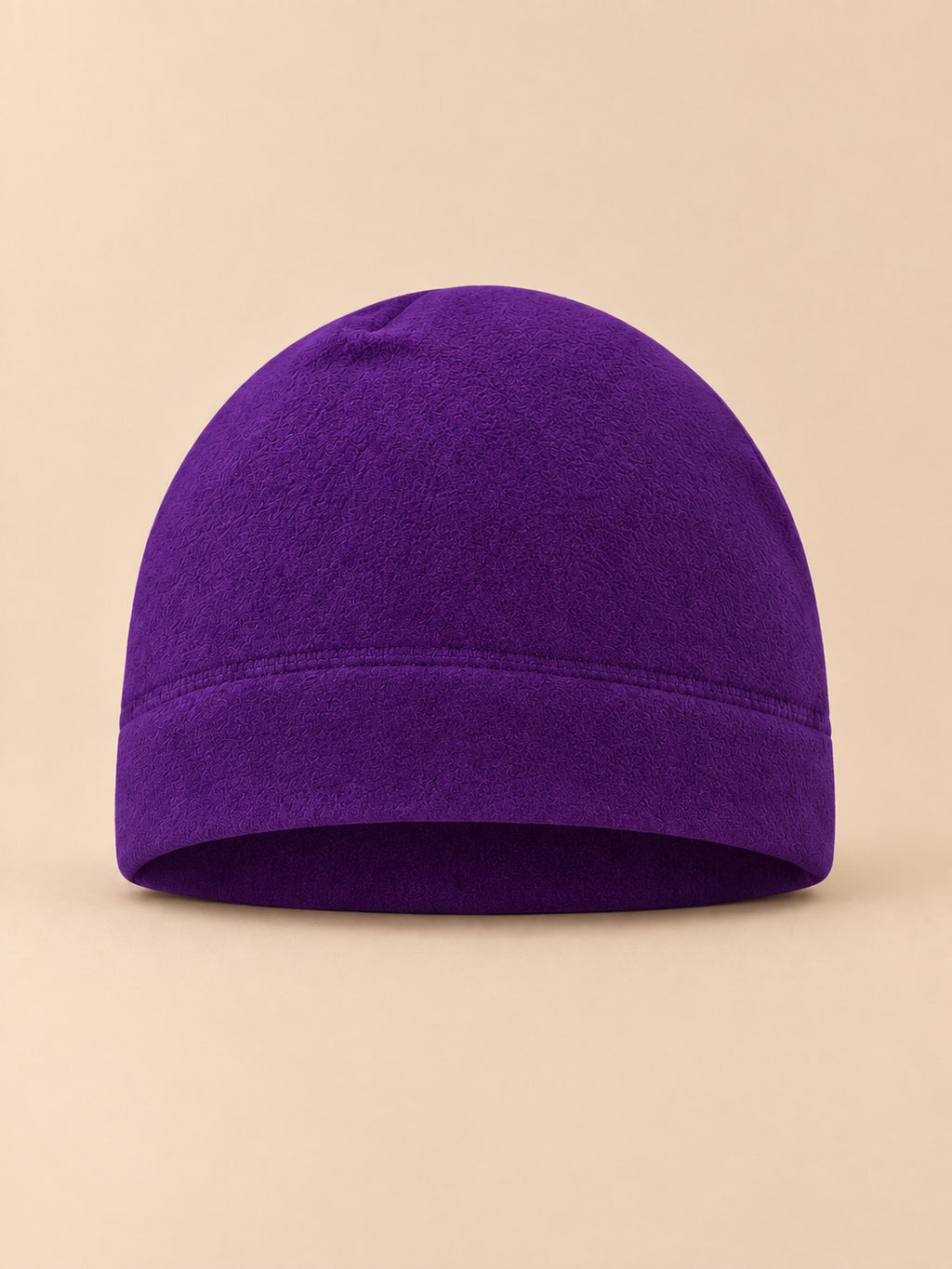 Gorro polar suave cortavientos para ciclismo, color violeta, vista frontal en la fotografía del producto