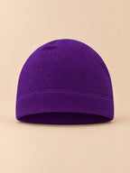 Gorro polar suave cortavientos para ciclismo, color violeta, vista frontal en la fotografía del producto