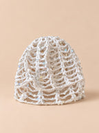Gorro calado de rejilla con lentejuelas, estilo coreano, modelo B-blanco, color blanco, vista frontal