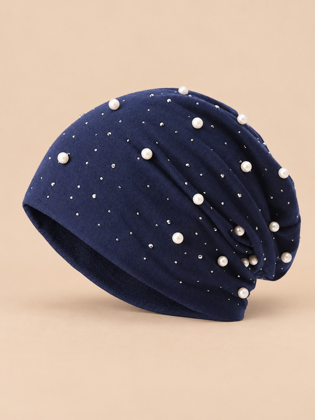 Bonnet slouchy femme orné de perles et strass, bleu marine, vue de face