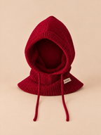 Cagoule femme en laine rouge, col intégré et cordons, vue de face